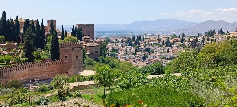 Granada Acoge la primera reunión de La Red Española de Leguminosas (RELEG)