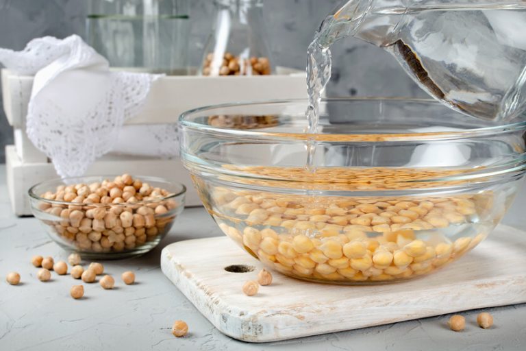 Guía de remojo de legumbres: por qué no puedes saltarte este paso y cómo hacerlo correctamente