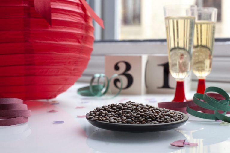 Legumbres y Navidad: Tradiciones del mundo para atraer la suerte